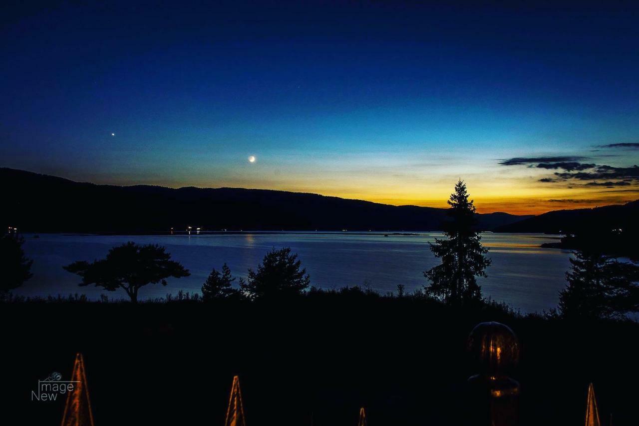 Villa Sunrise Dospat Exteriör bild